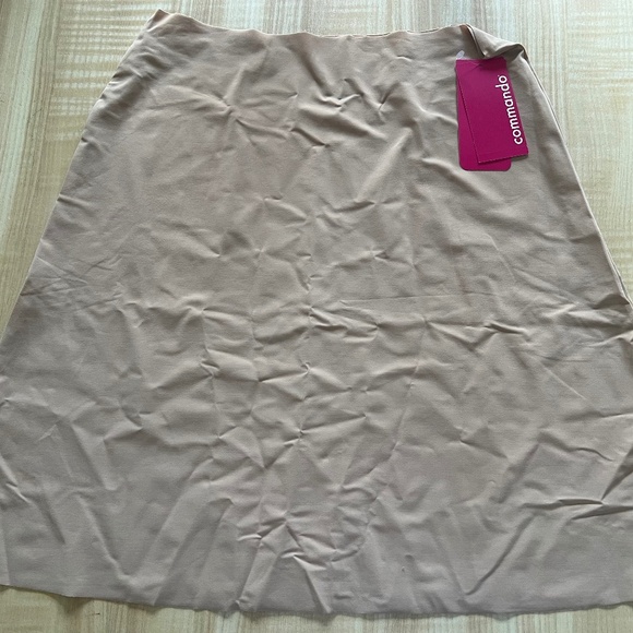 COMMANDO Classic Half Slip Beige S/M NWT - Picture 3 of 6
